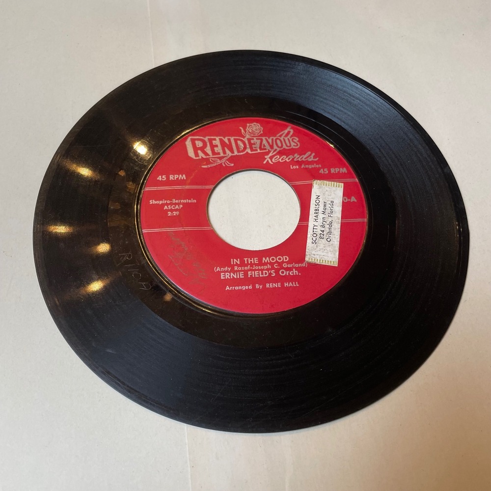 Ernie Field's Orch. 45 RPM Record Rendezvous In the Mood Christopher Columbus
